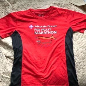 Athletic Practice T-shirt Small Men’s Marathon Tee